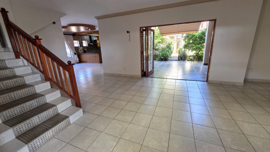 4 Bedroom Property for Sale in Ifafi North West